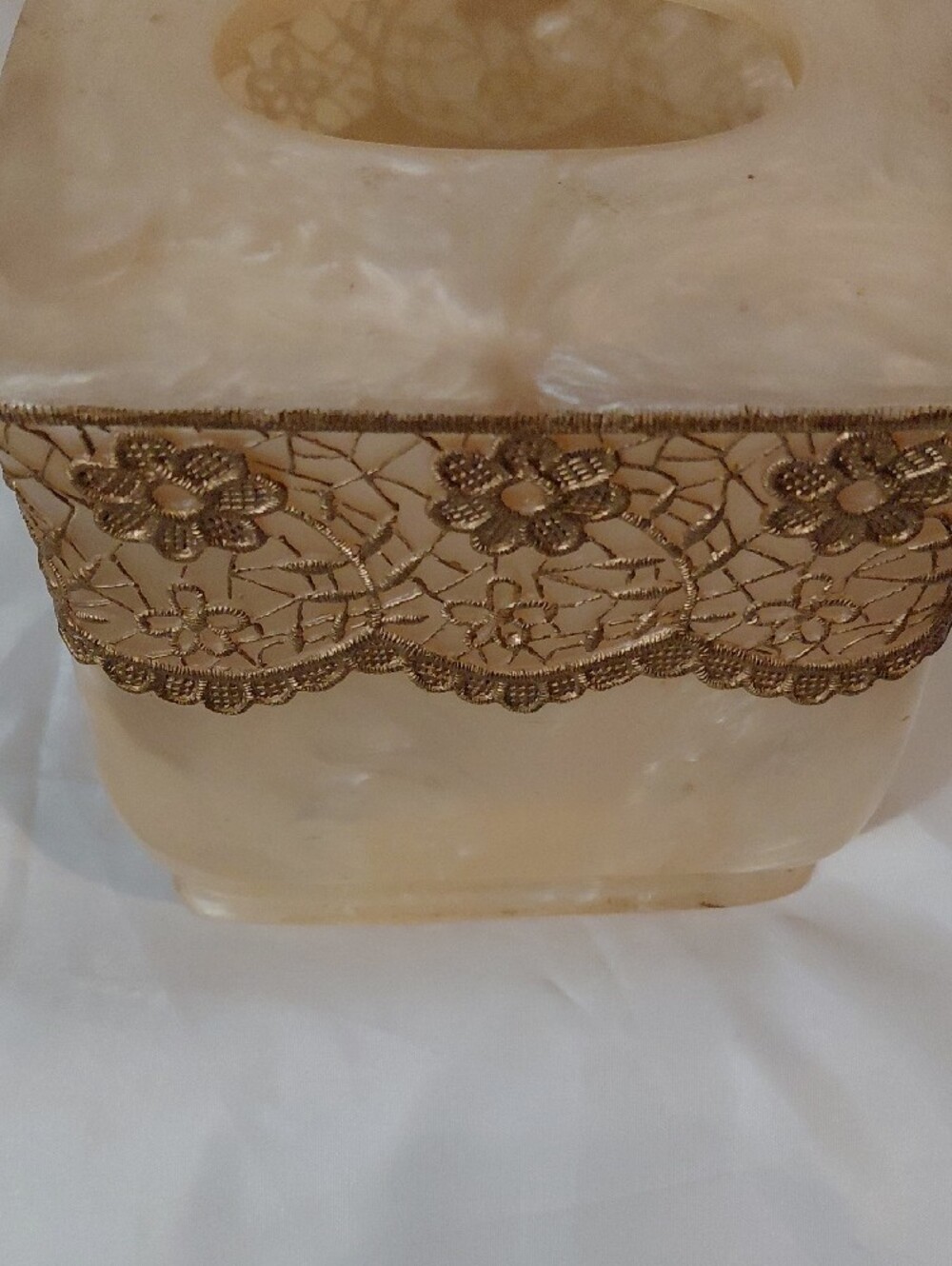 Pearl Cream Tissue Box Cover with Gold Lace Trim - Picture 6 of 6